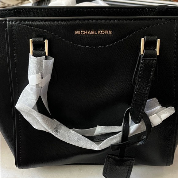 MICHAEL KORS Black Leather Women's Handbag BRAND NEW - Picture 5 of 6